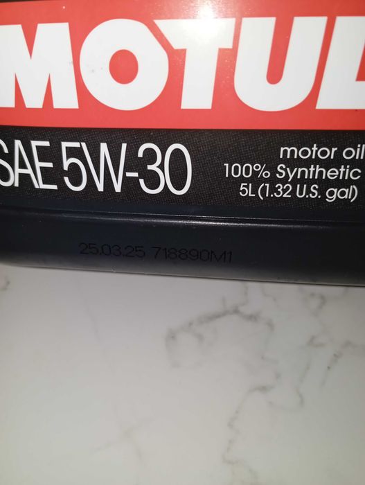 Масло моторне Motul 5w30 Оригінал