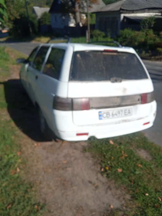 автомобіль ваз2111