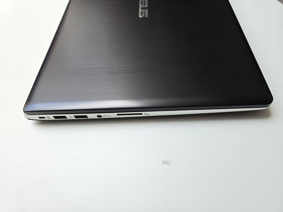 Asus S400CA, intel i3, ekran 14 dotyk