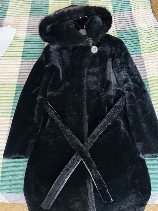 Натуральна шуба жіноча мутонова розмір 44