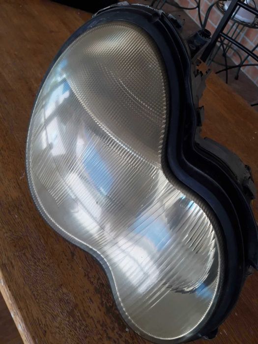 Farol Xenon Mercedes
