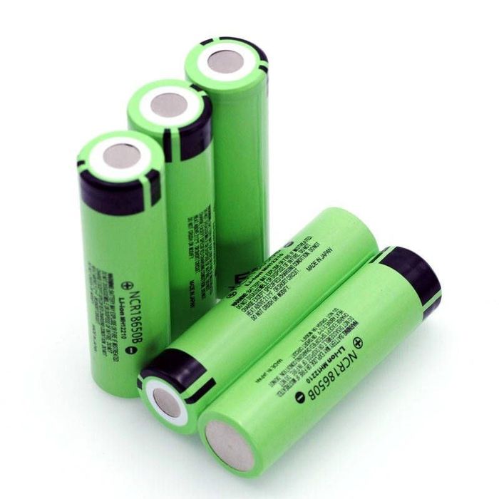 ДБЖ + 4 акамулятора Panasonic 3400mah  UPS -DC1018L  для роутерів  мод