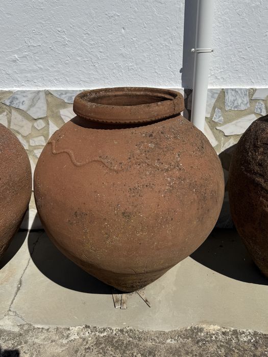 Potes de barro antigos ( várias medidas )