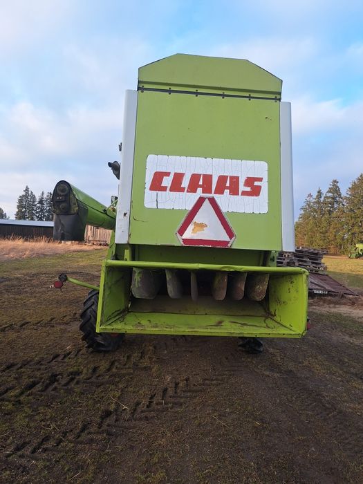 Комбайн Claas Dominator 76