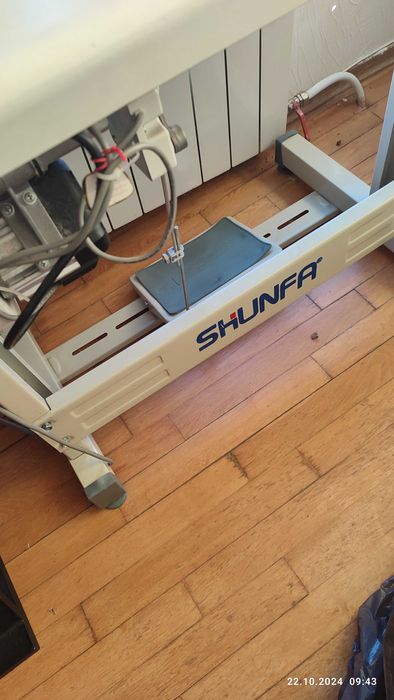 Продам швейную машинку Shunfa SF818-U