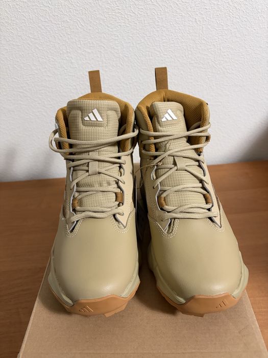 Новые ОРИГИНАЛ оригніал женские зимние ботинки черевики Adidas Terrex