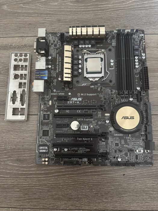 Материнская плата для пк ATX Asus Z97-A LGA1150 Как новая