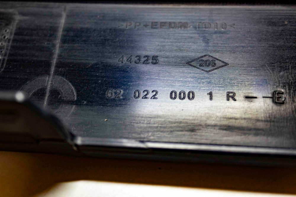 Para-choques Renault Laguna (N.308-L1) NOVO