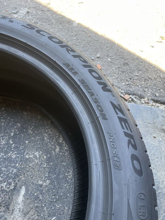 235/50 R20 Pirelli Scorpion Zero AS / 2шт./ 2022 рік / Акустік / близько до нових