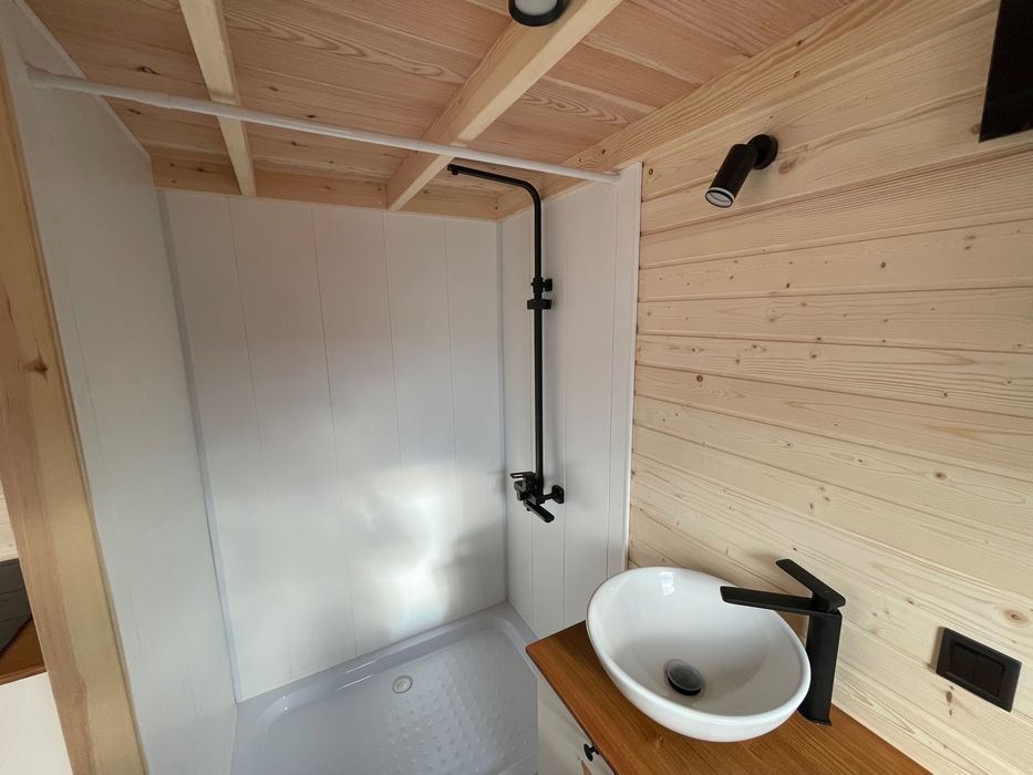 Модульний будинок, мобільний будинок, будинок на колесах, tiny house.