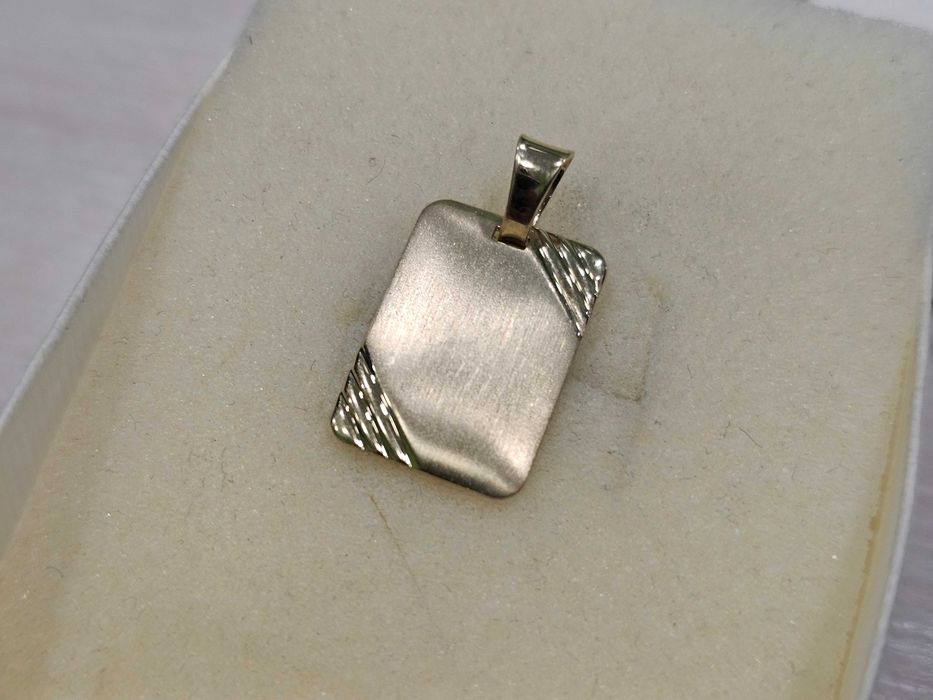 Złota blaszka idealna pod grawer PR 585 2 cm