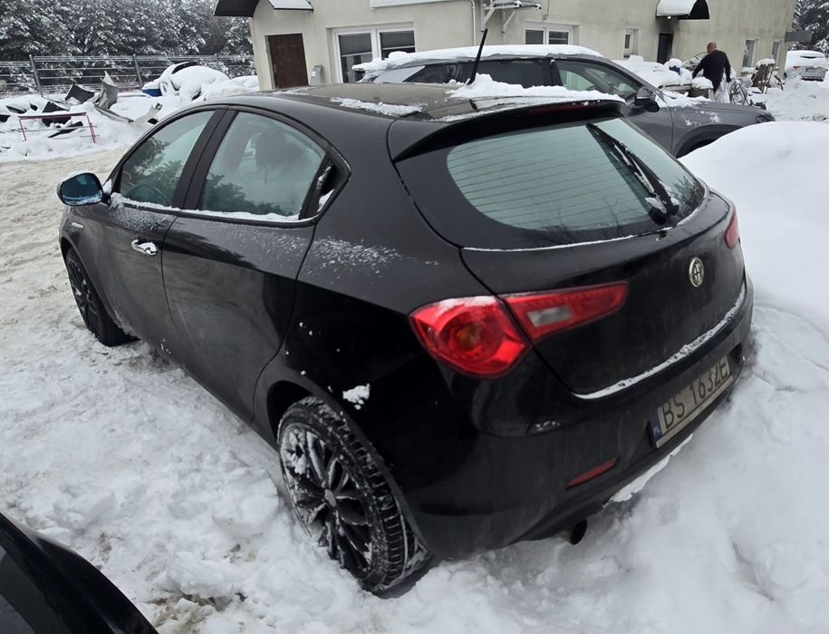Alfa Romeo Giulietta 1.4 multiair 170KM uszkodzona jezdzaca