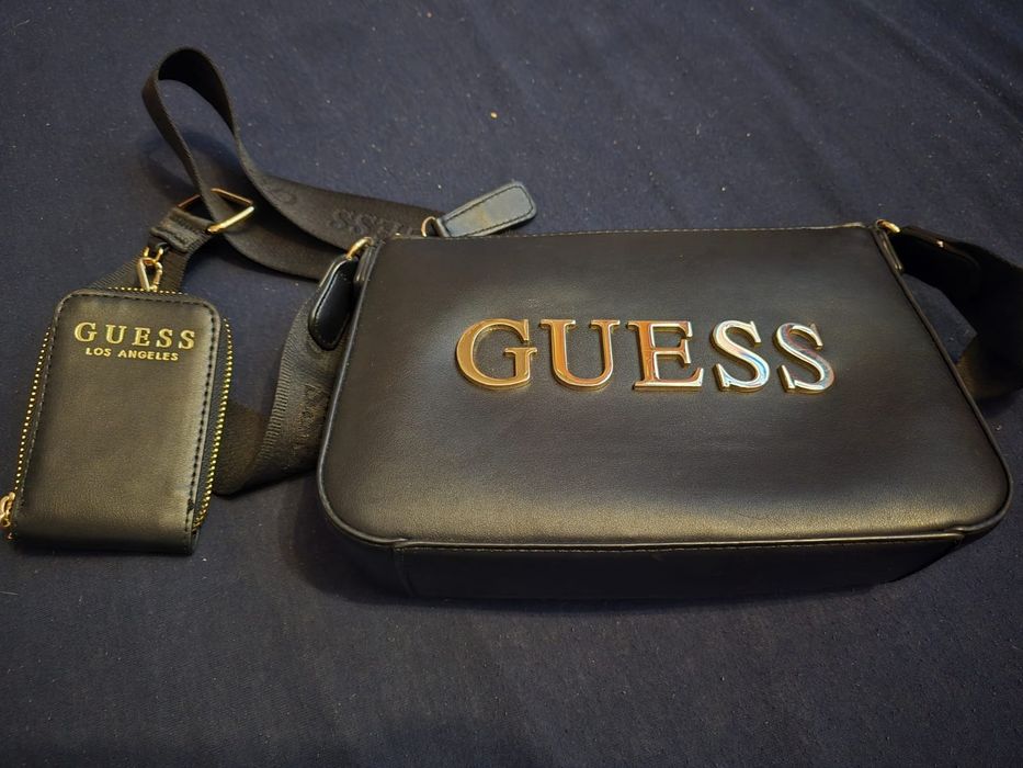 Listonoszka Guess