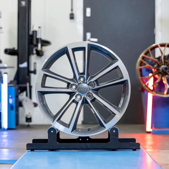 NOWE ORYGINALNE Felgi aluminiowe 18" Audi A1 S1 A3 TT