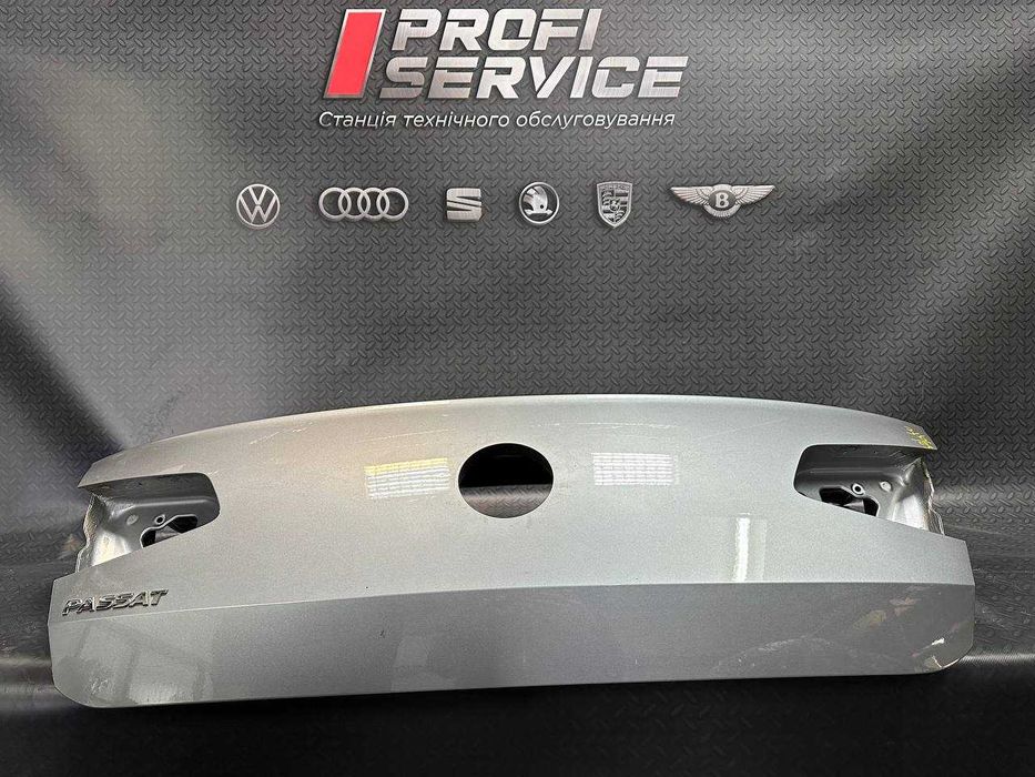Кришка багажника Passat B8 седан LB7W 316/23 вживана