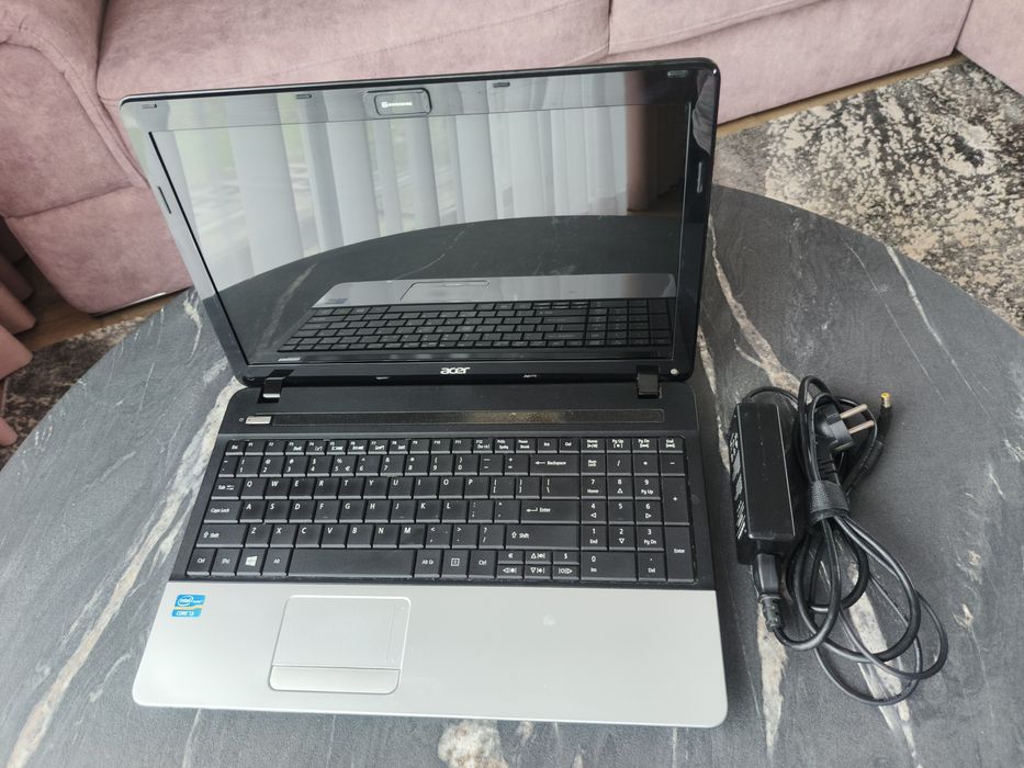 Acer Aspire E1-571 15,6" i3-3120M/8GB/SSD Samsung Evo 860 250gb/DVD-RW