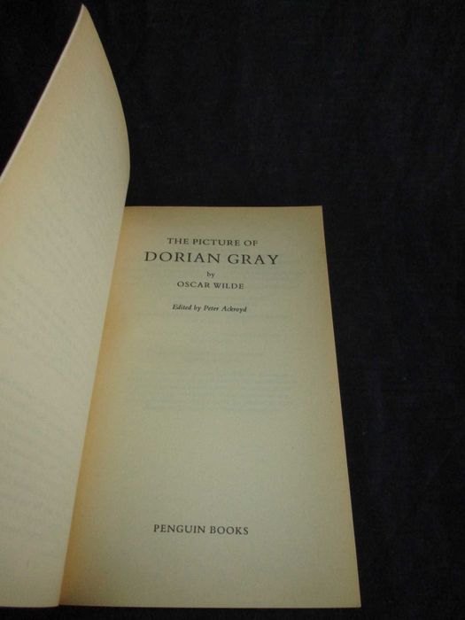 Livros de Bolso em Inglês Oscar Wilde Günter Grass Dan Brown