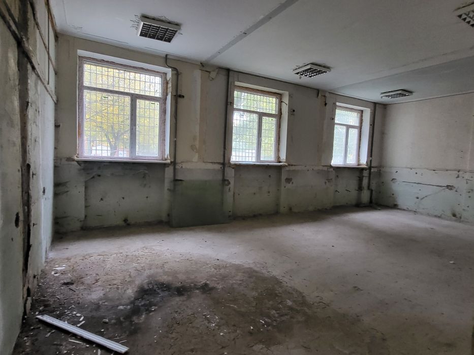 Предлагаем в оренду помещение центр, Победы 54