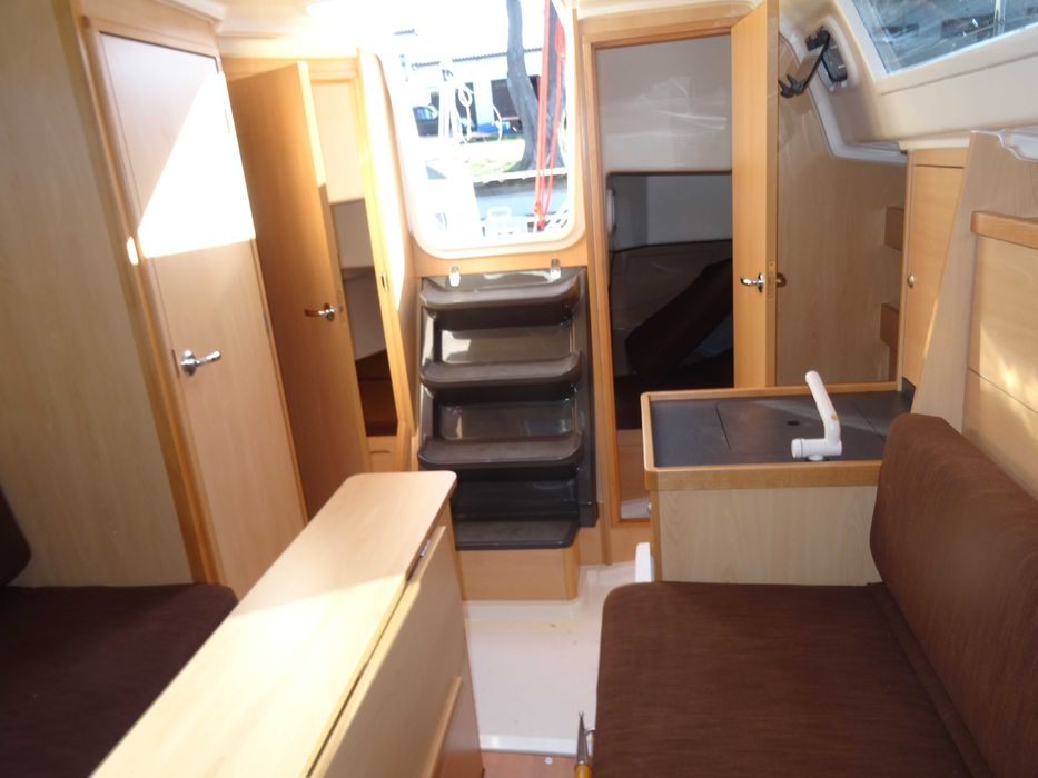 Sprzedam jacht żaglowy PHILA 900