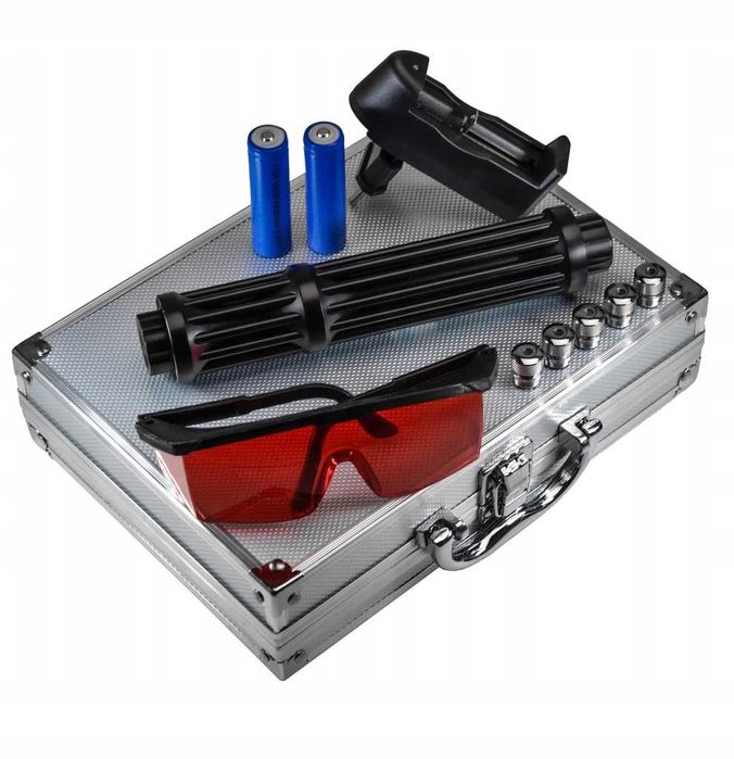 Laser Niebieski Najmocniejszy Akumulatorowy 18650 Nowy Wskaźnik Blue