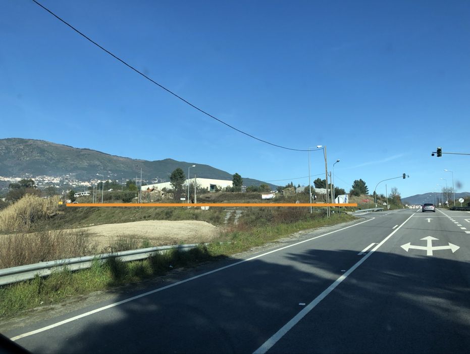 Vendo terreno lote Covilhã para construção serviços e comercio