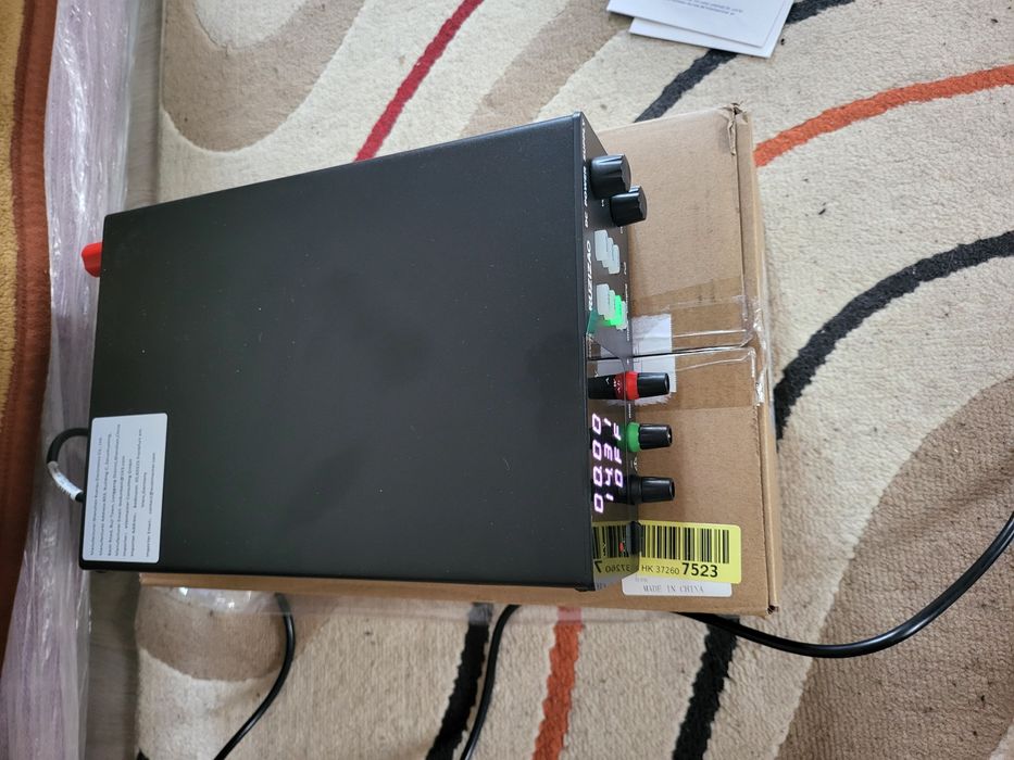 Професійний лабораторний блок живлення Ruzizao 600W з функцією зарядки