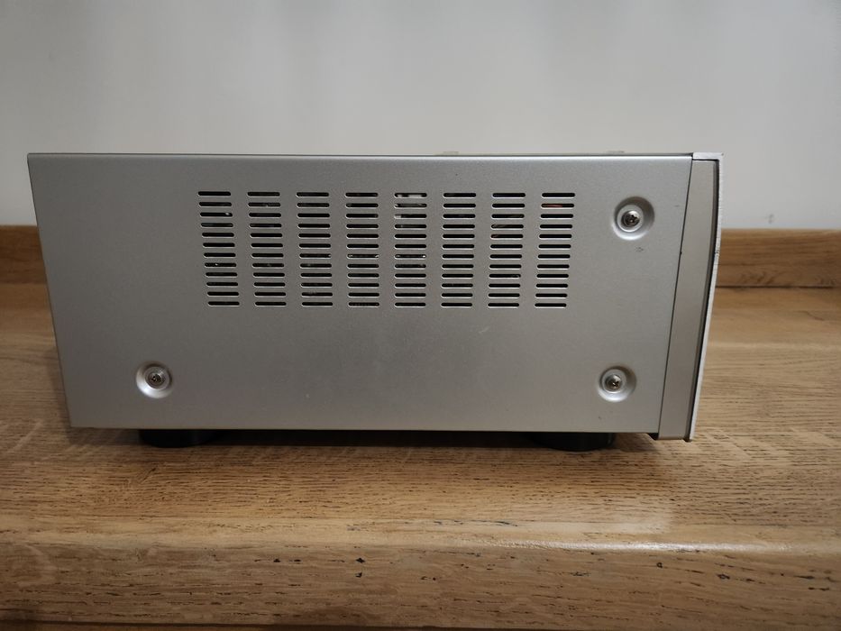 Amplituner Denon AVR-3313