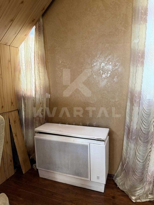 Продам будинок з ремонтом.