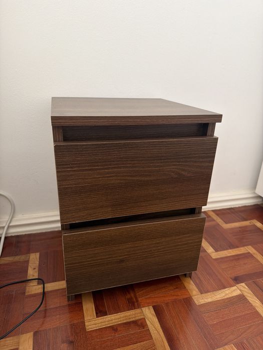 Mesa cabeceira castanho nogueira