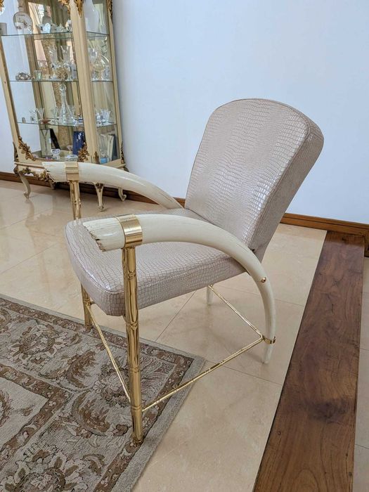 Conjunto sala clássico em talha dourada