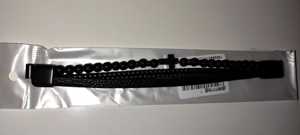 Pulseira preta 18cm com cruz