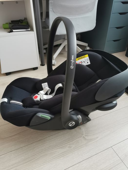 Fotelik nosidło Cybex cloud g plus czarny