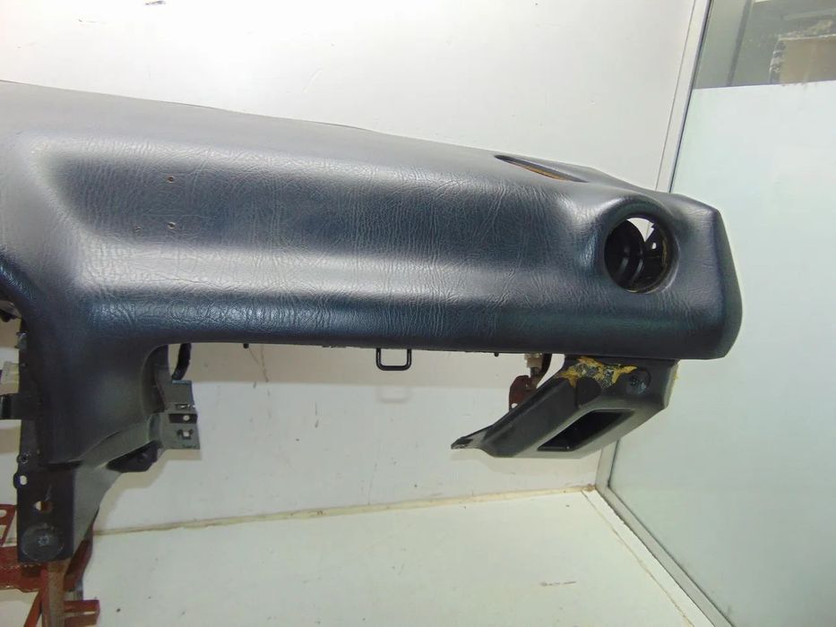 Mazda MX3 tablier
