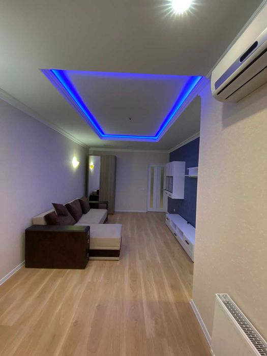 Без комісії, довгострокова оренда сучасна 1 ККВ для сім'ї (Позняки)