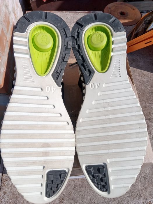 Кросівки    EccO