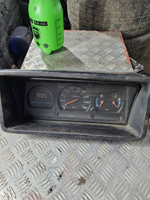 Стекло лобовое сеат ибица малага 021а