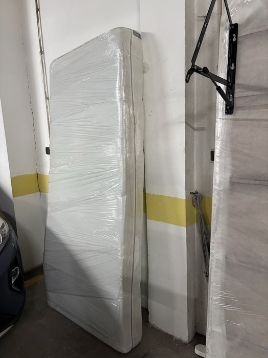 Sommier 90x200 com Arrumação + Colchão Emma