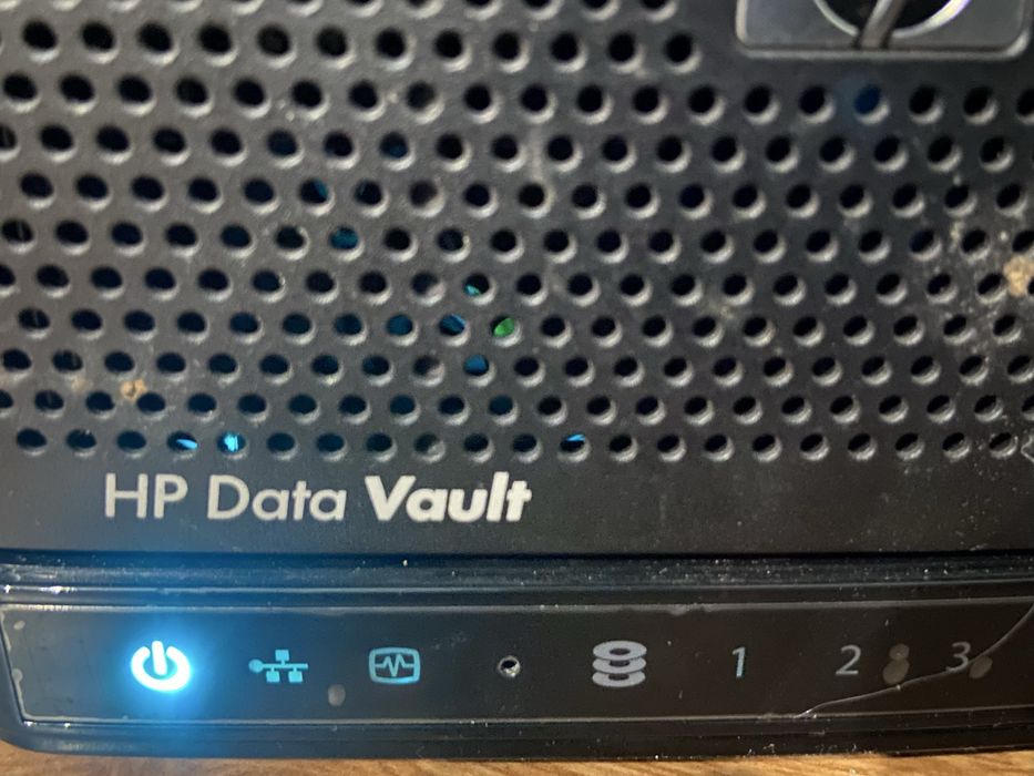 serwer hp data vault