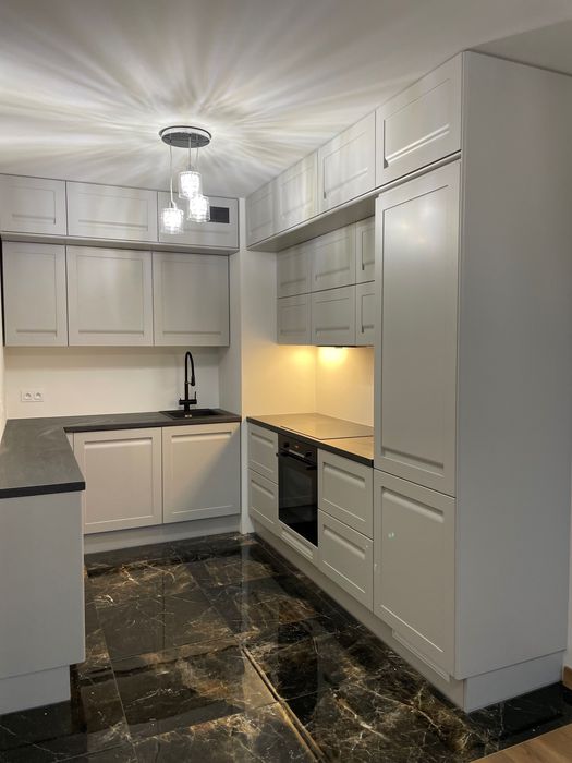 Montaż mebli IKEA, BRW, AGATA, Castorama, meble na wymiar, drzwi