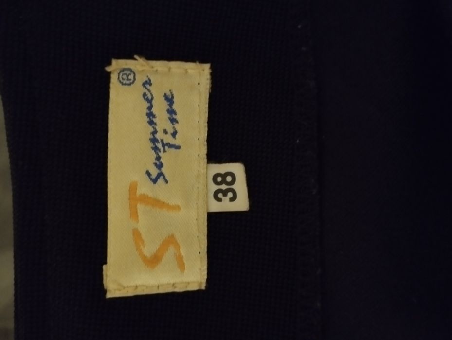 Spódnica kobieca czarna lekko błyszcząca rozmiar 38