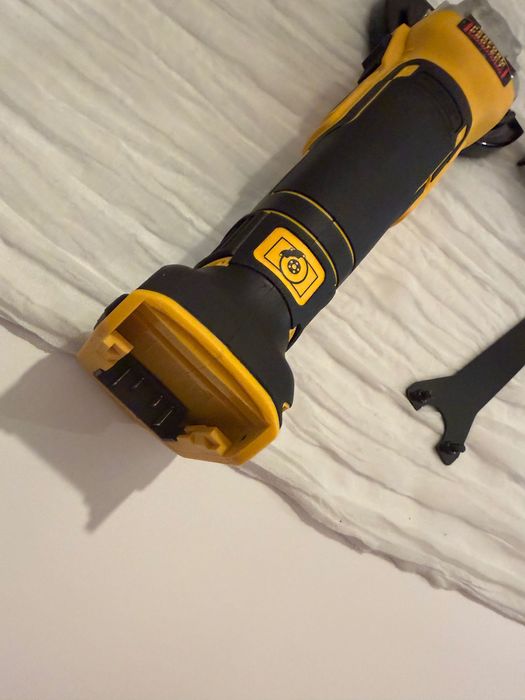 Szlifierka kątowa de walt