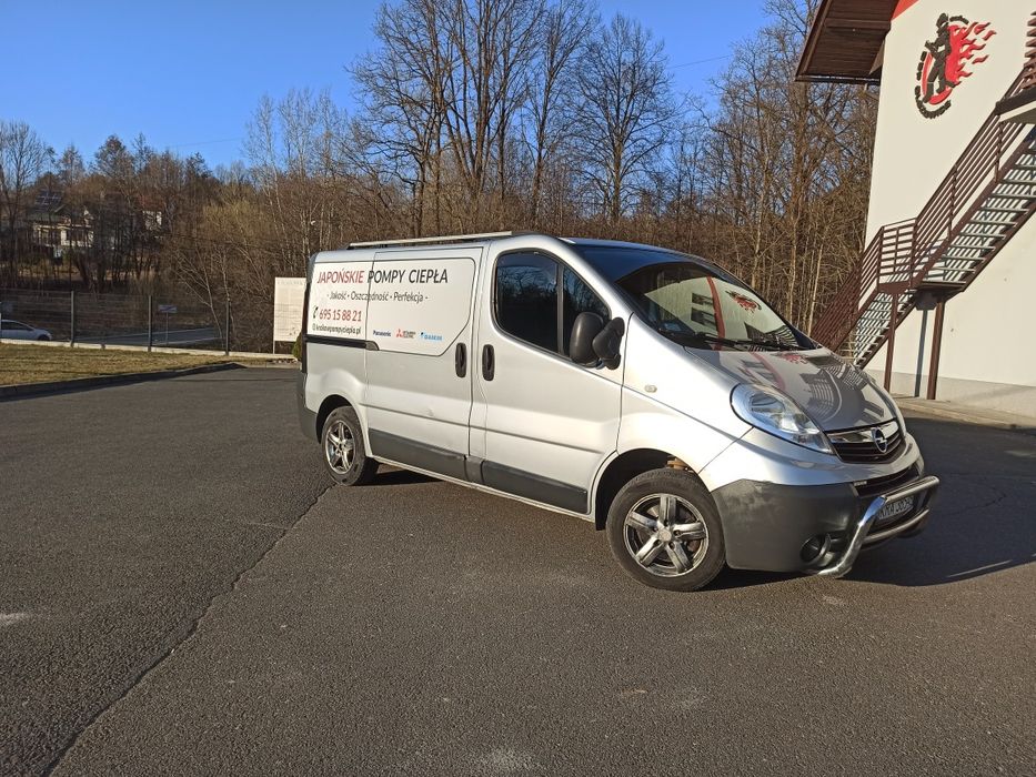 Vivaro 2010 9 miejsc