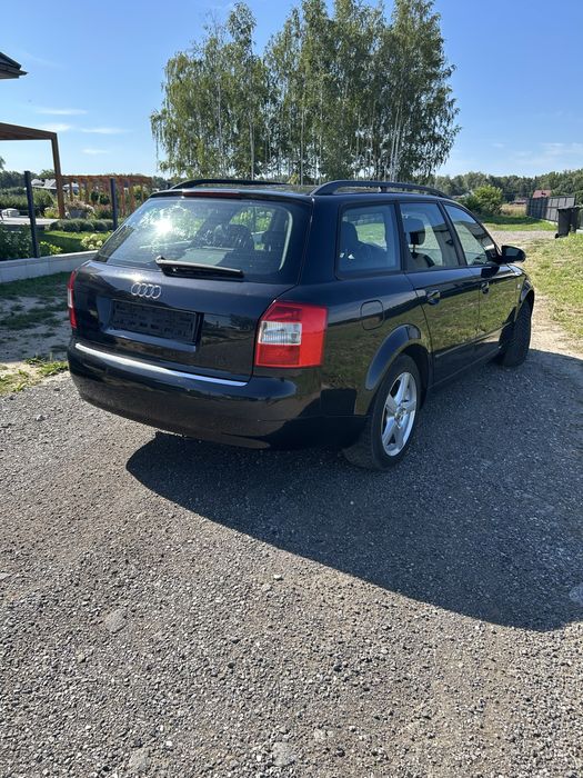 Audi A4 1.9TDI 2004r 187tys km pierwszy lakier