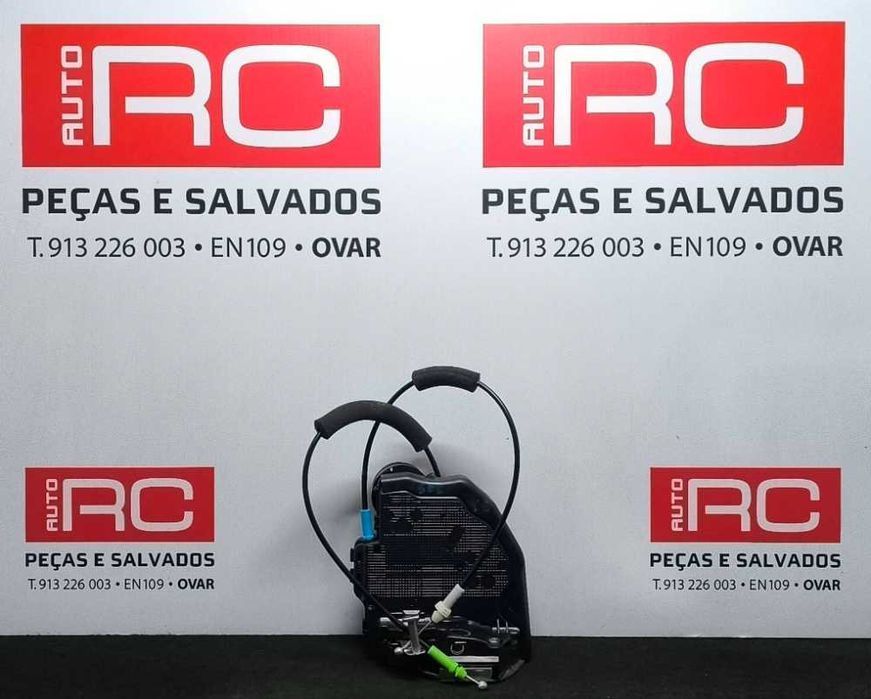 Fechadura / Fecho Porta Trás Esquerdo TOYOTA COROLLA Verso (ZER_, ZZE12_, R1_) ano 2009