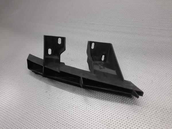 Guia de pára-choques frente direito AUDI Q7 (4L)