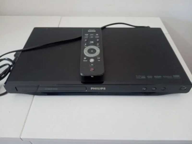 Leitor de DVD Philips Com comando	 - Pouco Uso. Como Novo*