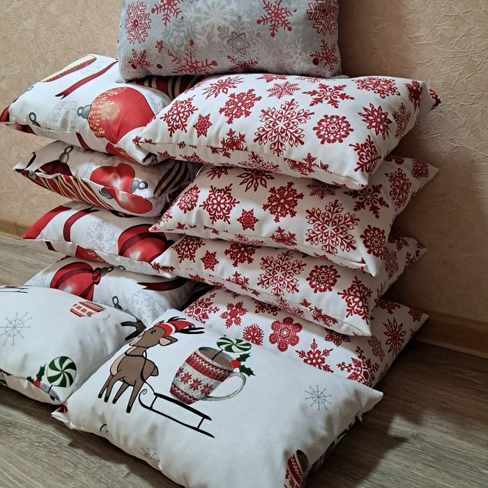 Подушка декоративна новорічна • наволочка на замку • різні дизайни