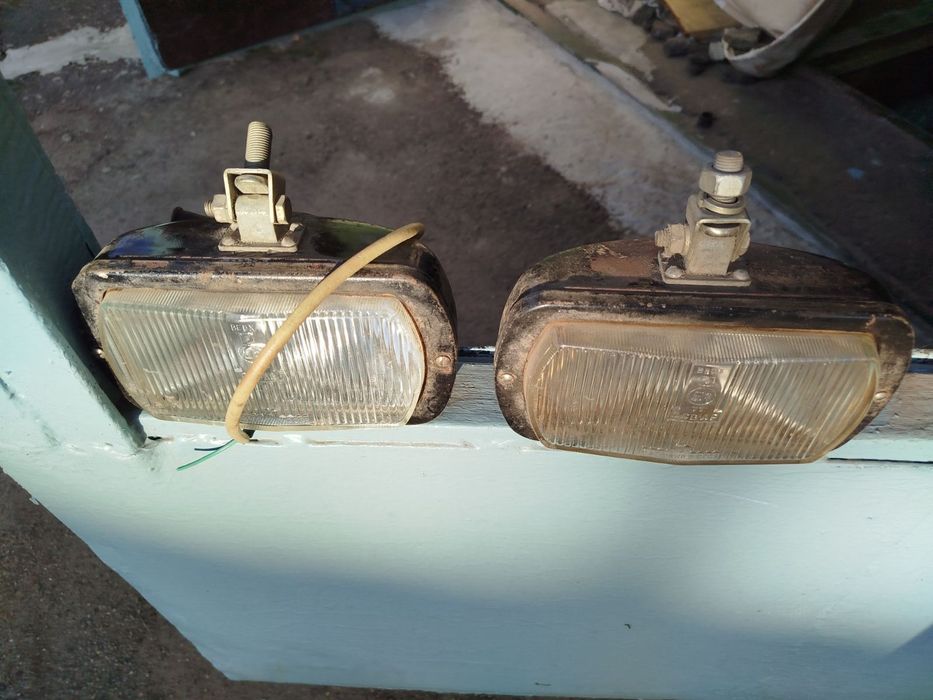 Фары к грузовым авто