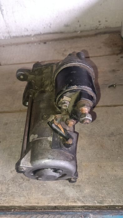 Продам стартер на бмв е 46 m47