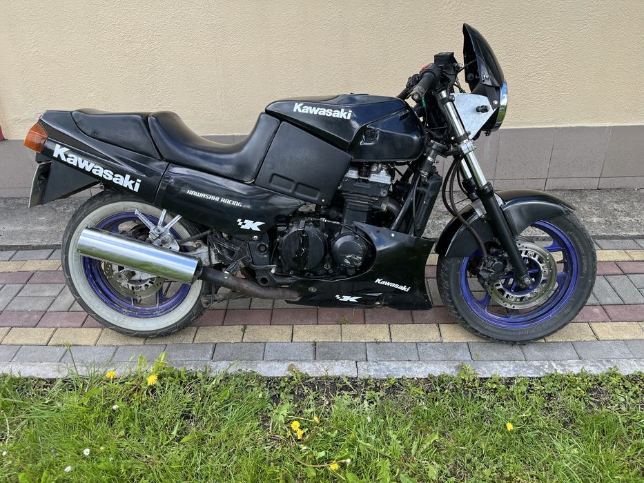 Kawasaki GPX 600